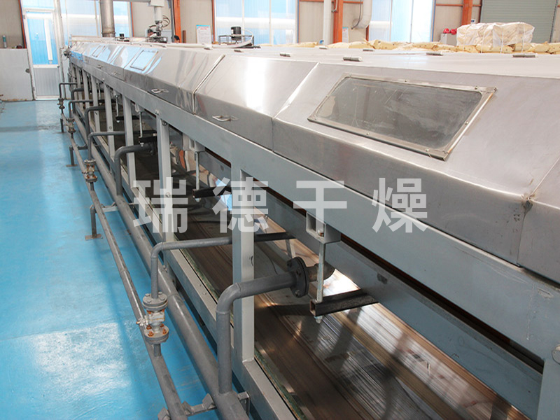 樹(shù)脂造粒機(jī)特點(diǎn)